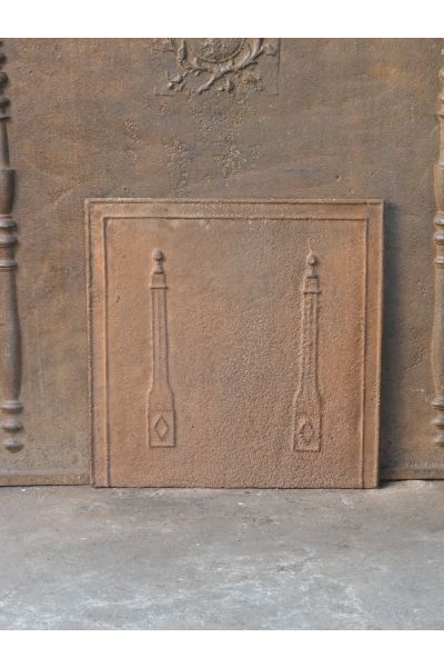 Plaque de Cheminée 'Colonnes de Liberté'