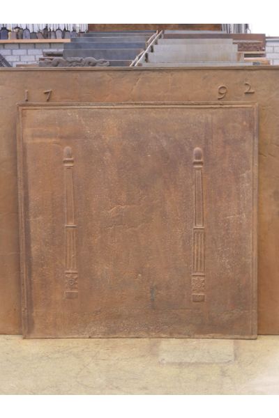 Plaque de Cheminée 'Colonnes de Liberté'