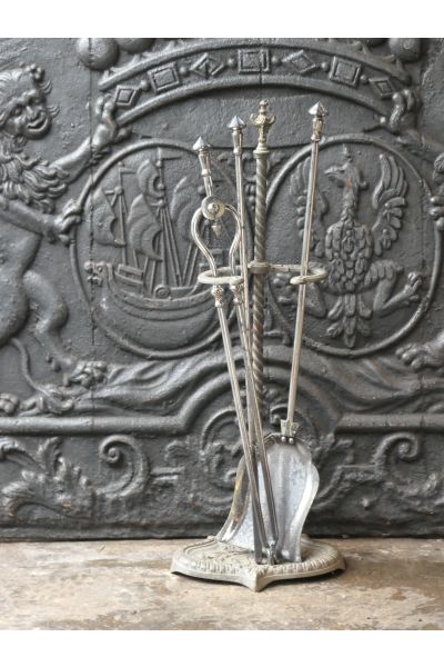 Serviteur Cheminée Victorien