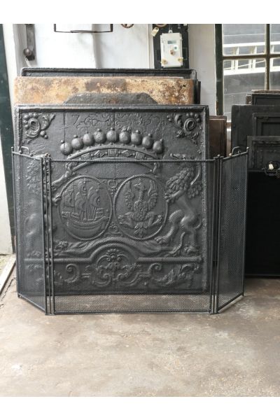 Grand Pare-Feu Français | Fait à la Main, Neuf | 85-126 cm de Large | 77 cm de Haut