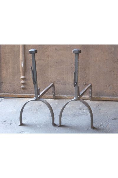 Anciens Chenets Forgés à la Main