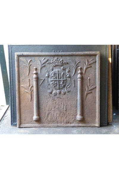 Plaque de Cheminée avec Blason