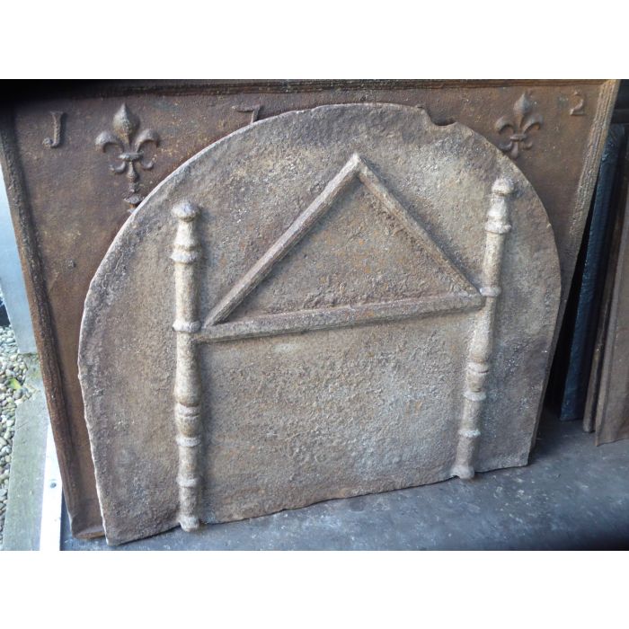Plaque de cheminée 'Colonnes et Fronton' en Fonte 