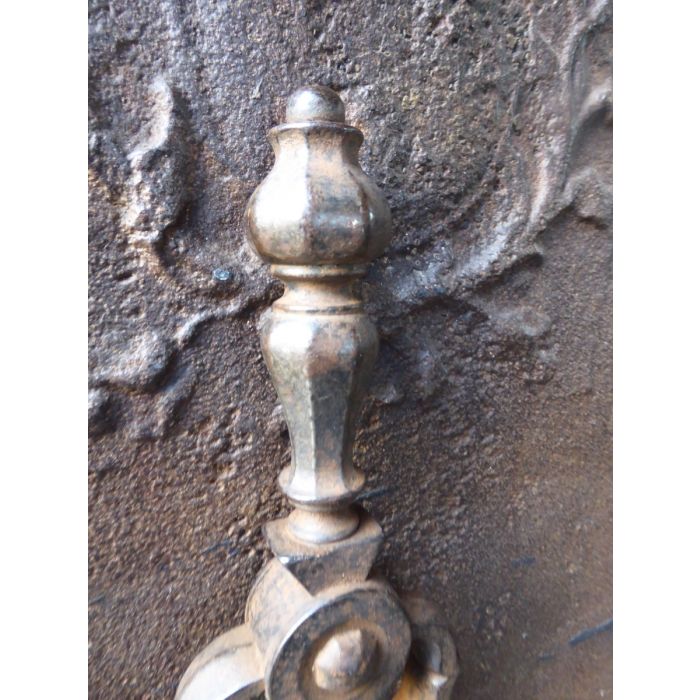 1 Pince de cheminée en fer forgé. 19ème siècle.