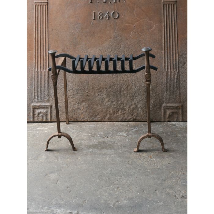 Grille Porte Bûches Ancienne en Fer forgé, Bronze 