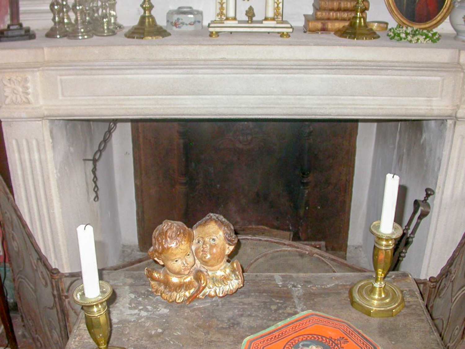 Plaque de cheminée délivré par https://www.plaque-de-cheminee.fr à Chavanod, Haute-Savoie