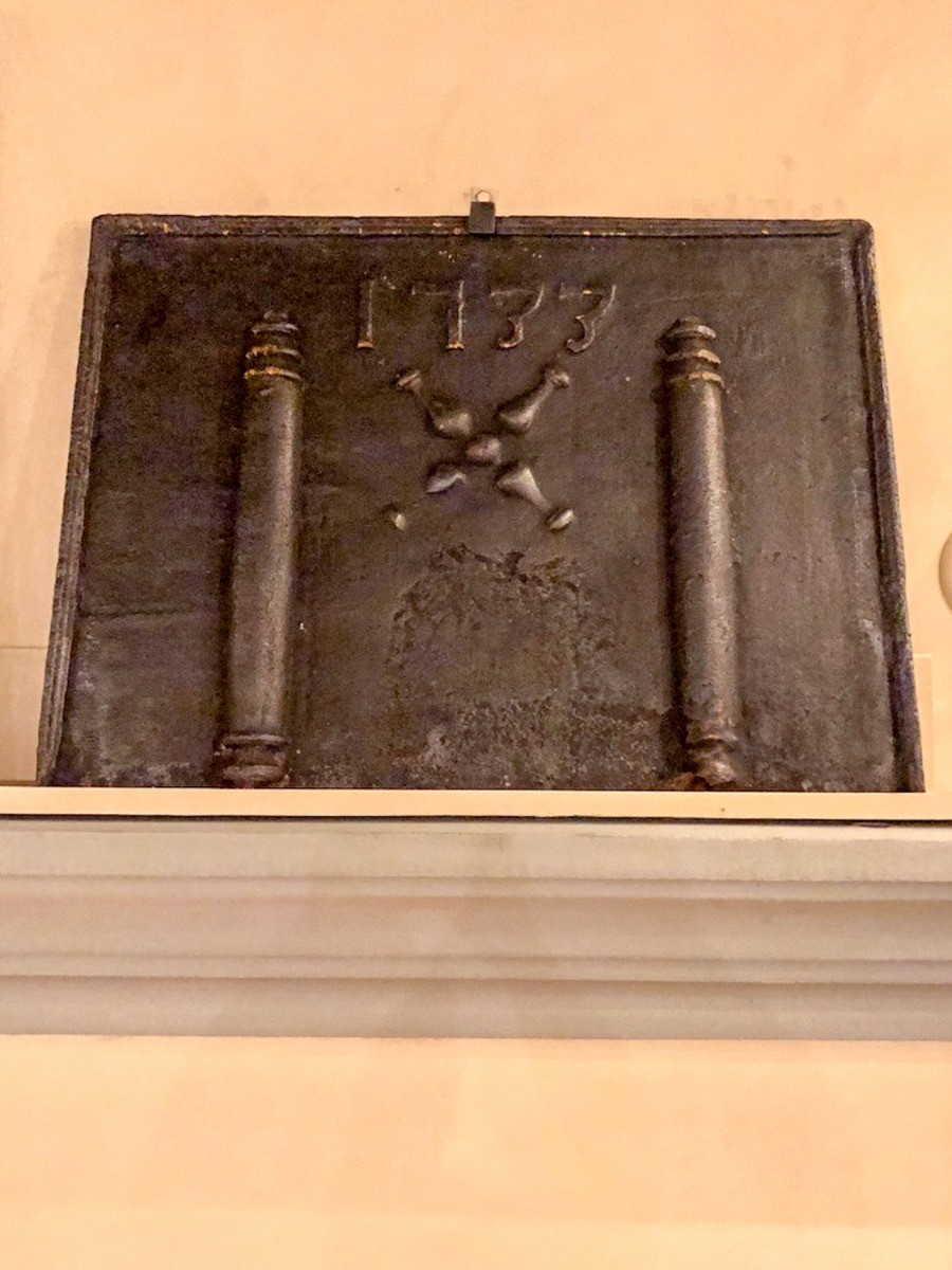 Plaque de cheminée délivré par https://www.plaque-de-cheminee.fr à Englewood, Colorado