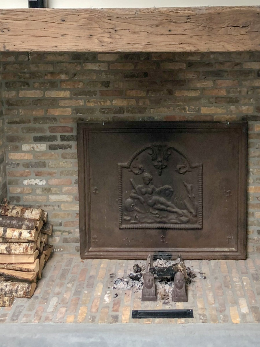Plaque de cheminée délivré par https://www.plaque-de-cheminee.fr à Bois-le-Duc, Pays-Bas